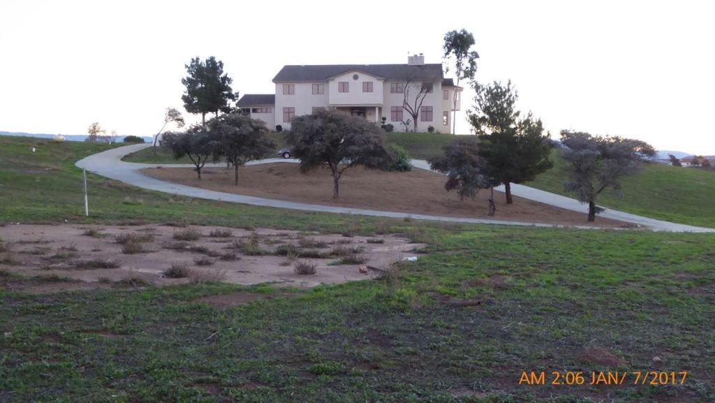 Mansion On The Hill Let 4 Rooms, 5Th Cost Extra Sage Exterior photo