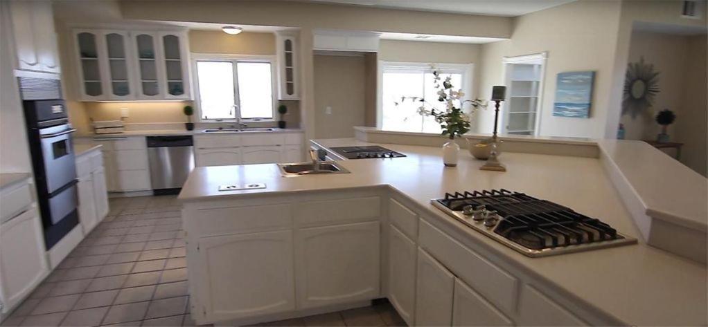Mansion On The Hill Let 4 Rooms, 5Th Cost Extra Sage Exterior photo