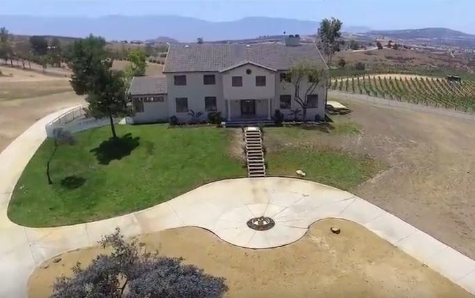 Mansion On The Hill Let 4 Rooms, 5Th Cost Extra Sage Exterior photo