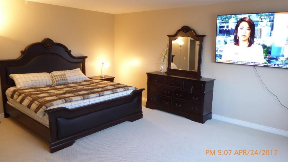 Mansion On The Hill Let 4 Rooms, 5Th Cost Extra Sage Exterior photo